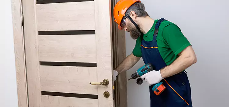 Replace Internal Door Handle with Lock Eau Claire
